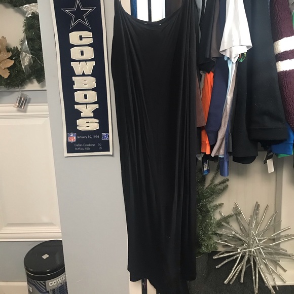 Dress - Picture 5 of 5